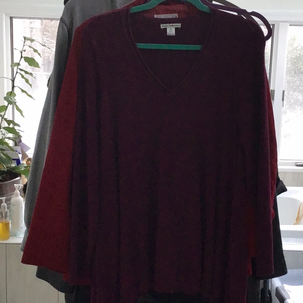 ♥️Dalia Collection XS sweater❤️